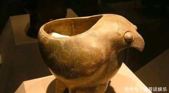 这一下|不够走运的鹰,这一下就“思考”了5000年!