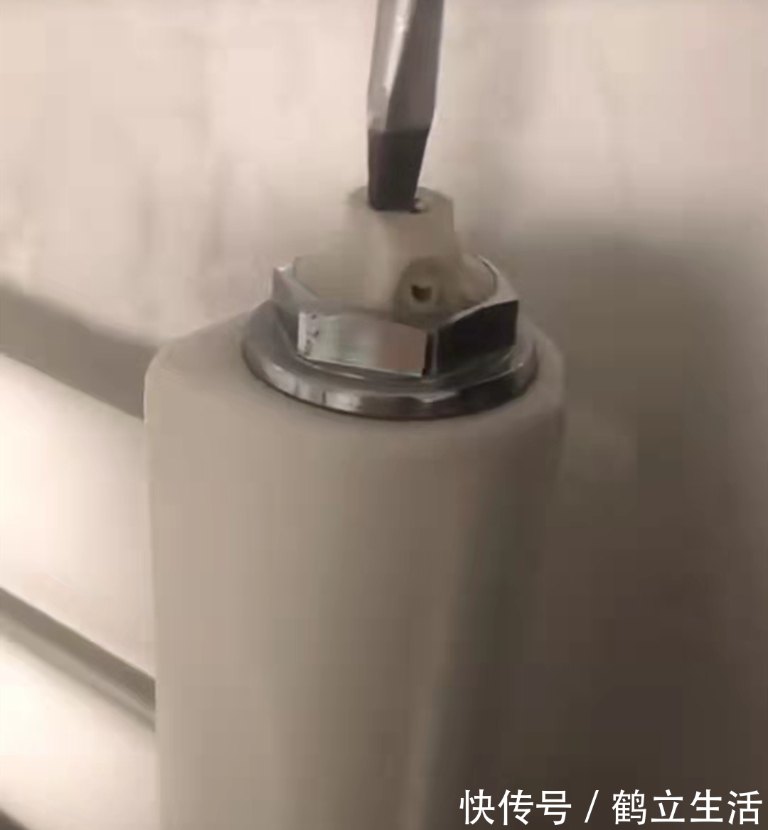 小操作|掌握这三个简单的暖气小操作,三五十年下去能让你省掉几万块