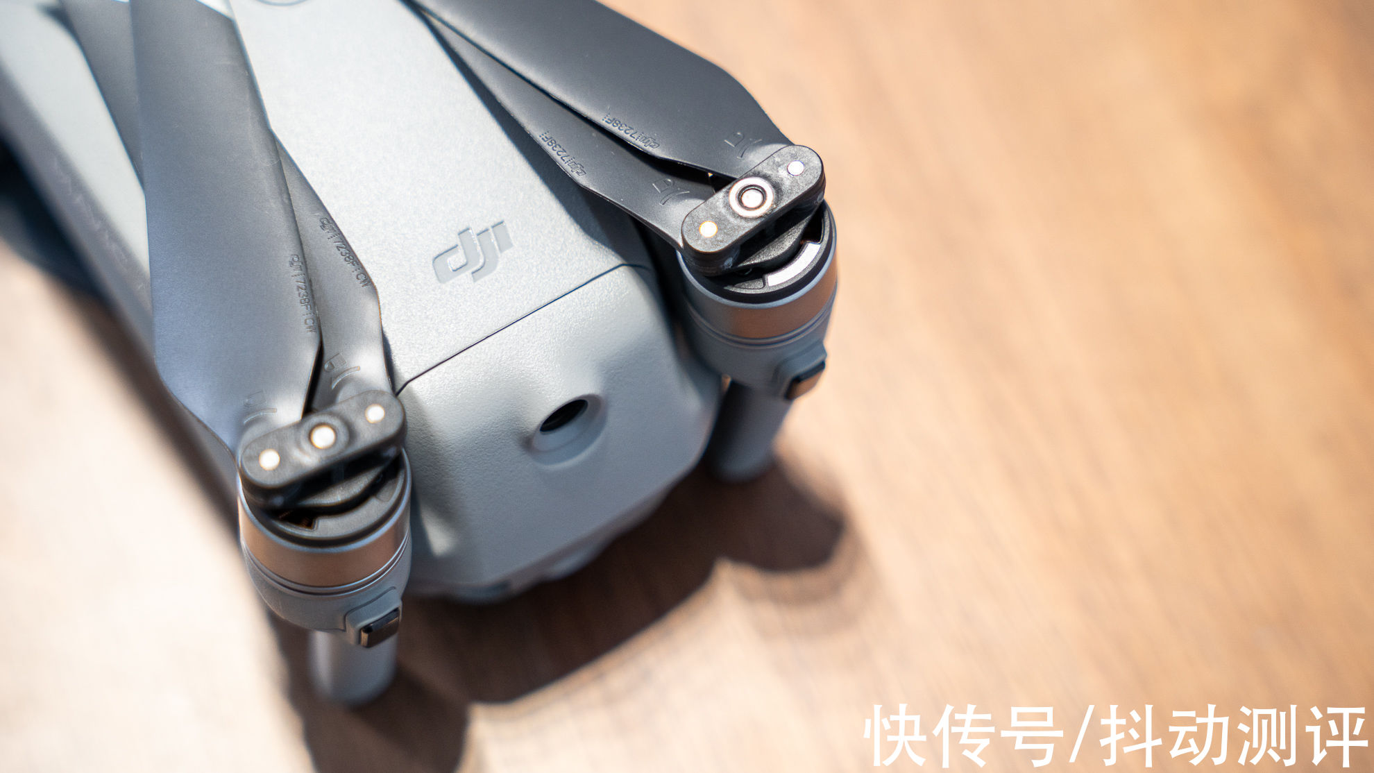 dji 小白初次体验大疆AIR2无人机（静态）