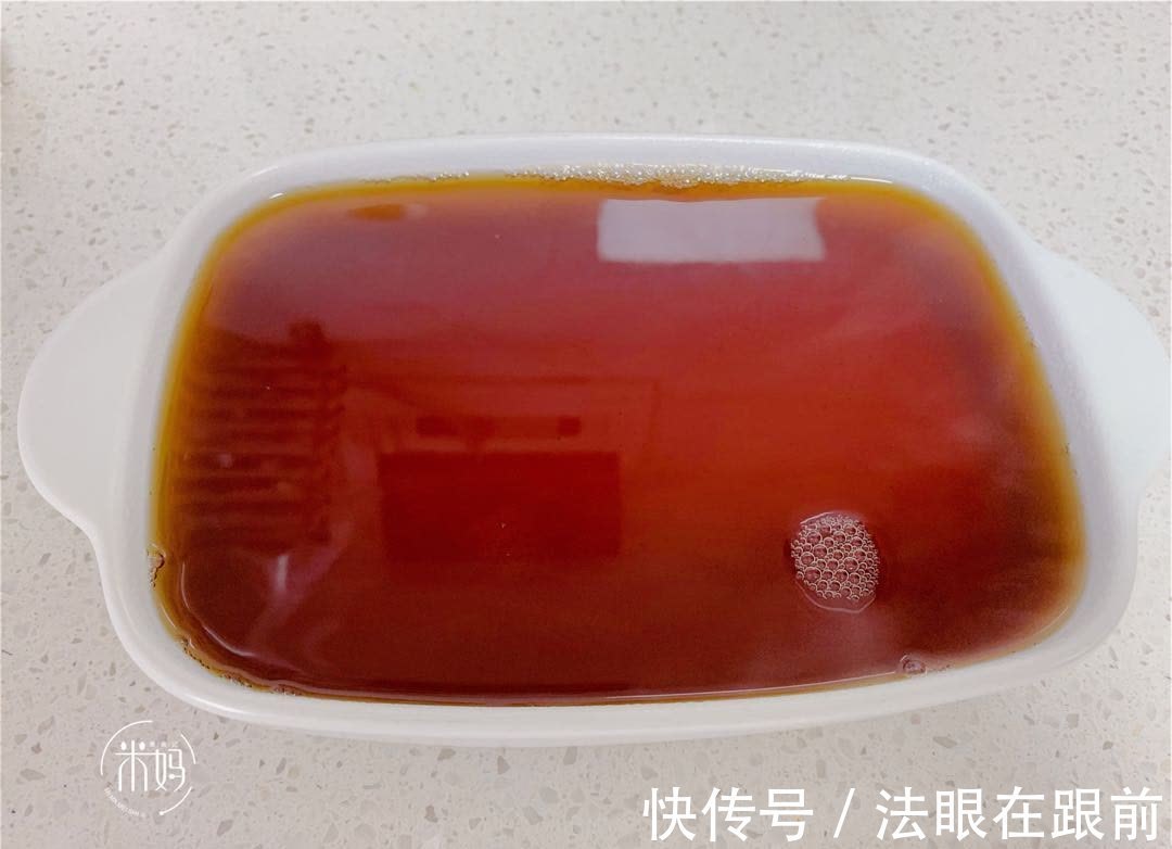 乌龙茶叶|夏天最爱的饮品，店里买一杯要20块，自己做，成本8块钱全家喝饱