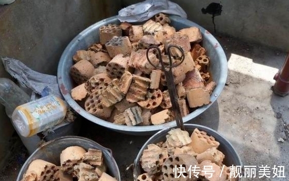 盆栽|盆栽多肉不想土结块就用这“渣”作弊，方便储存空气、排泄积水