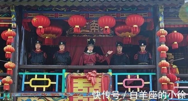 封建王朝!才女对联招亲,上联“孙权嫁妹有备而来”,穷书生的下联惊艳众人