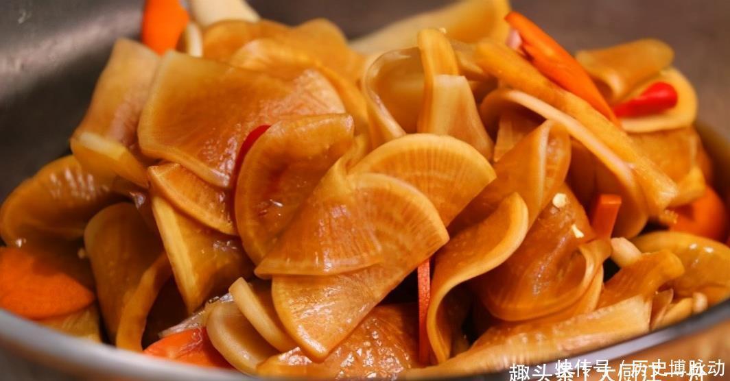  分享给大家|腊八蒜不爱吃？大厨教你腌腊八萝卜，酸辣爽口，比腊八蒜好吃