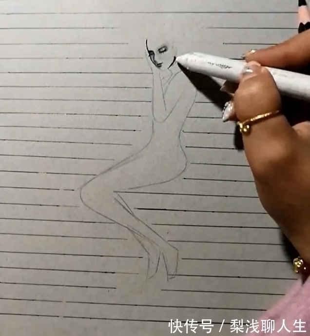 手绘&美术生手绘“3D”女友,画上线条立体感十足,网友:不好意思看了