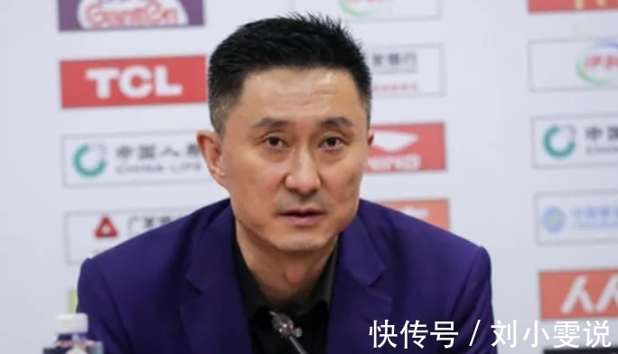 惨败|CBA卫冕冠军20分惨败排名差!主帅赛后发言让人意外,羡慕对手?