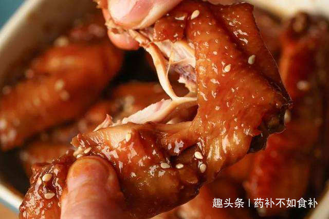 炸鸡翅|再贵也要给孩子吃的菜，喷香馋人，促进大脑发育，关键孩子特爱吃