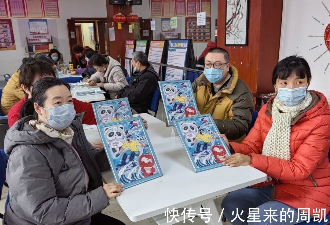 纽扣画|纽扣画、中国结、补绣挂件……地区居民巧手庆冬奥,一起向未来!
