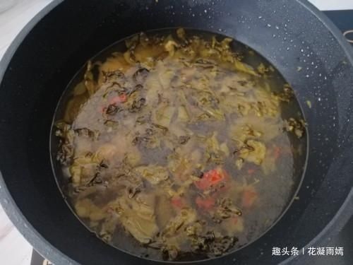 夏天,吃猪肉不如吃此鱼,9元1斤,没有骨头和刺,营养又补钙