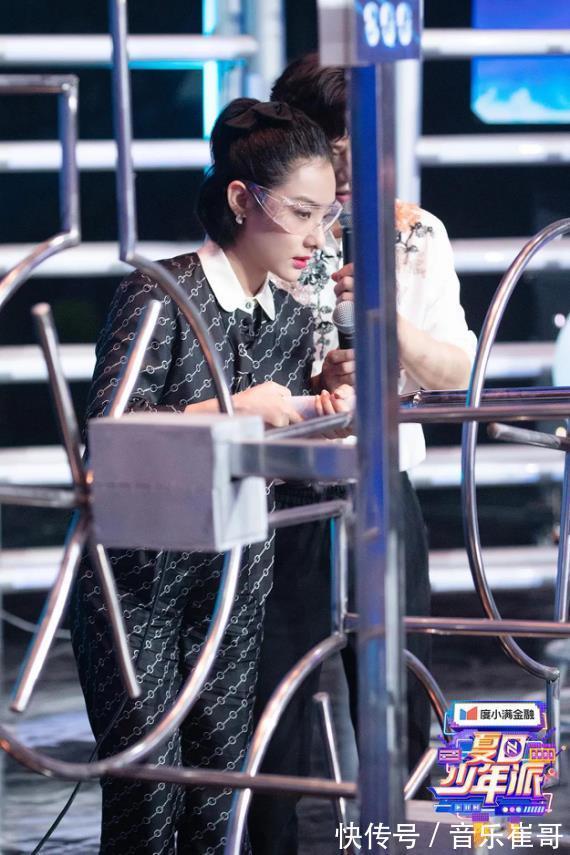 未知感|全程高能的《夏日少年派》，用「盲盒」思维颠覆综艺结构