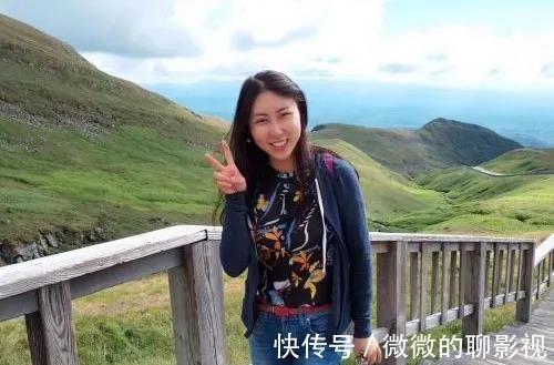 老百姓|贾浅浅的“屎尿屁”诗,发布后引起争议,她的写作水平究竟如何?