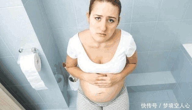 孕妇|孕妈上厕所, 不要有这个姿势, 可能会使胎儿“窒息”, 可别大意了!