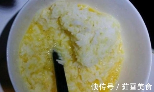 做蛋炒饭时,先炒“米饭”还是先炒蛋?弄错了顺序,怪不得不好吃