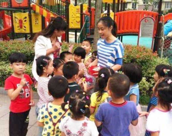 尿不湿|幼儿园宝宝天天拉裤子里,老师要求家长买尿不湿,家长霸气回怼