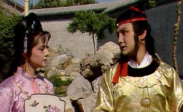 王夫人$薛蟠为何要折腾两三年,花大把银子给林黛玉配药?