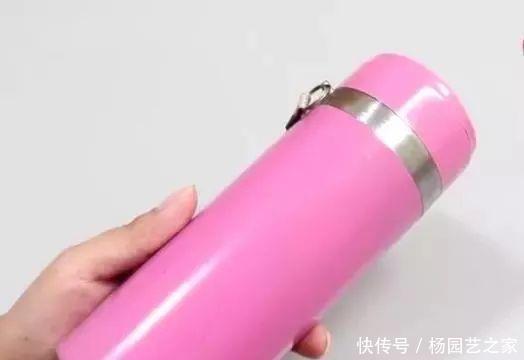 细菌|保温杯不清洗比马桶还脏？加入这2样东西摇一摇，细菌污垢全干净