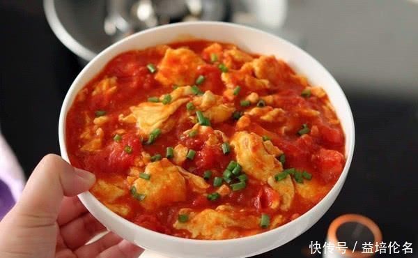 香甜|炒西红柿时，锅里加点“它”，西红柿1分钟出沙，香甜多汁真下饭