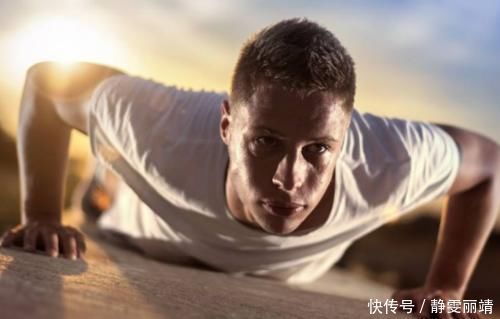 仰卧起坐|男性每天早上做“俯卧撑”,不出半年,4个喜人变化“不请自来”
