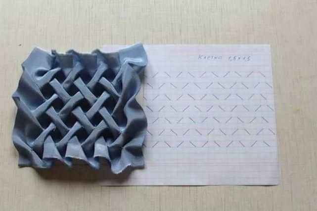 时装|干货丨时装大牌设计师都在用的手艺学会手工绣缀,给你的创意立裁加加餐