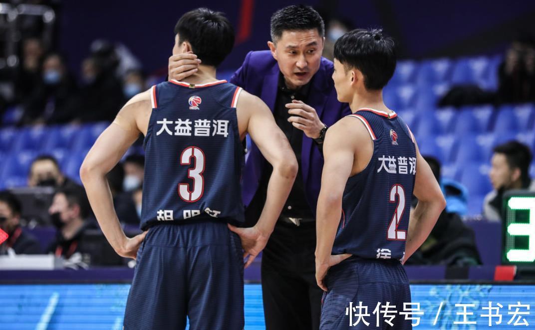 广东|一边倒!辽宁20分大胜广东,杜锋不忍直视,易建联6中0走向平庸