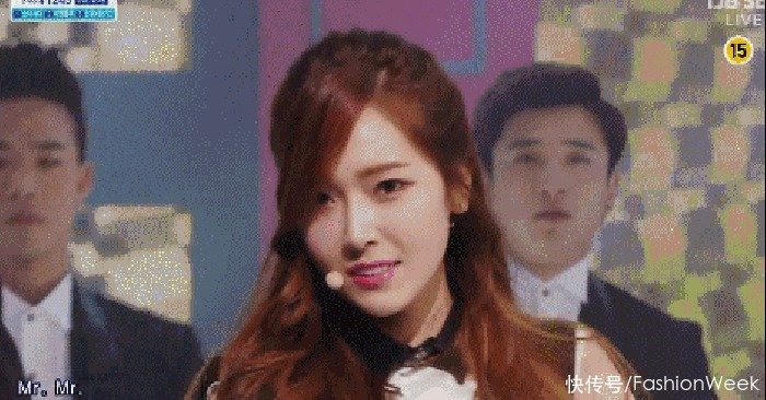 气质|低马尾的时尚超乎你的想象,任何风格无缝衔接,体现十足的魅力