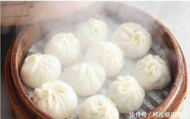 家里|女子在家里蒸包子,结果母女两人中毒,网友:以后再也不吃了
