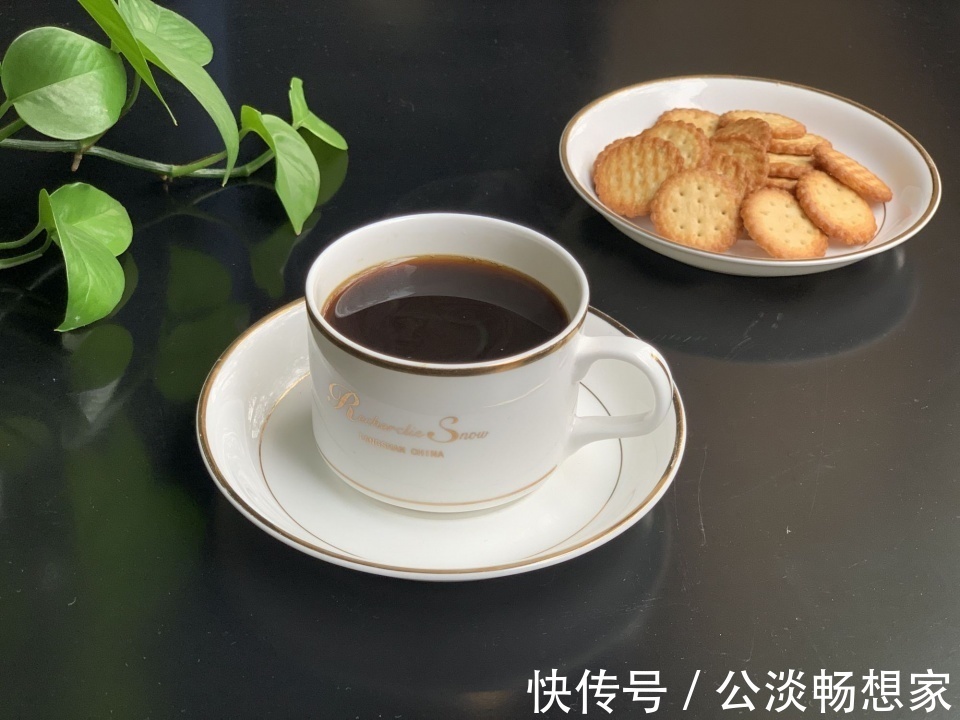 雀巢|买速溶咖啡时,别只知道雀巢,遇见这5款咖啡尝一尝,香浓又不贵