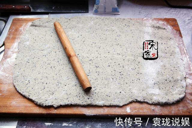 面粉|这食材秋季必吃，50元1斤，蒸馒头加点，孩子多吃比喝牛奶强