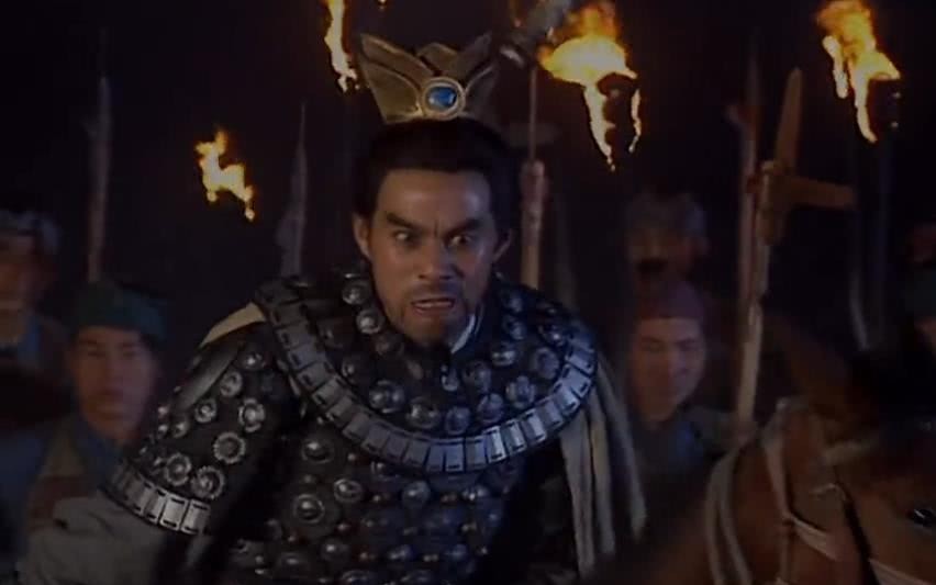 三国演义|吕布后来打不过张飞也打不赢夏侯惇，其中的主要原因，吕布不好意思承认