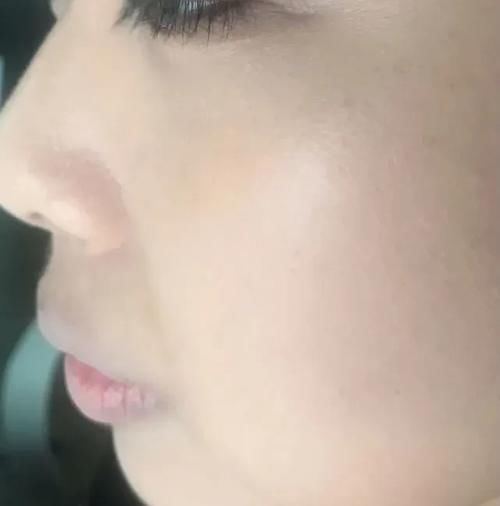 底妆|震惊|这奇怪的化妆法连我们都差点信了!!!!!!!