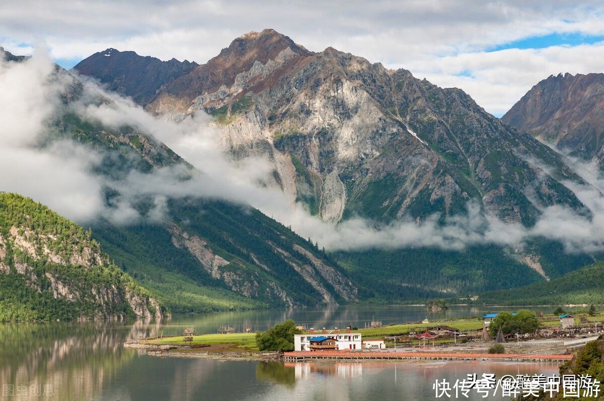 布达拉宫|西藏是每一位旅游者向往的地方，如果来年三四月份适合进藏吗？