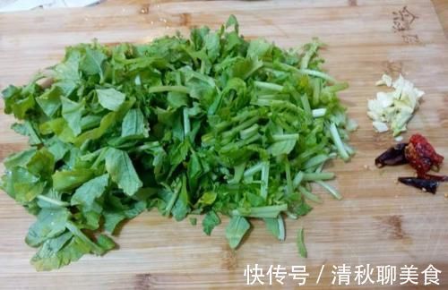 化痰止咳|吃萝卜不如吃它,维C是萝卜的2倍多,化痰止咳助消化,2元1把