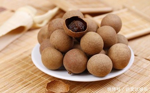 紫葡萄干|这种干果每天吃几个,补血养颜拥有好气色,你还在等什么