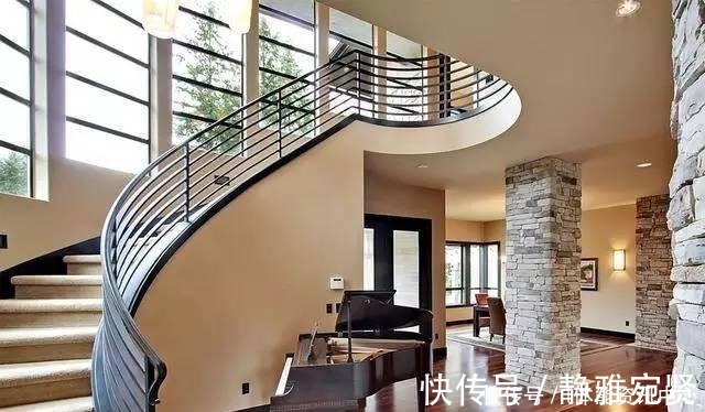 土豪|土豪的乡村别墅,盖完后效果让路人都尖叫不断,真的太完美了!