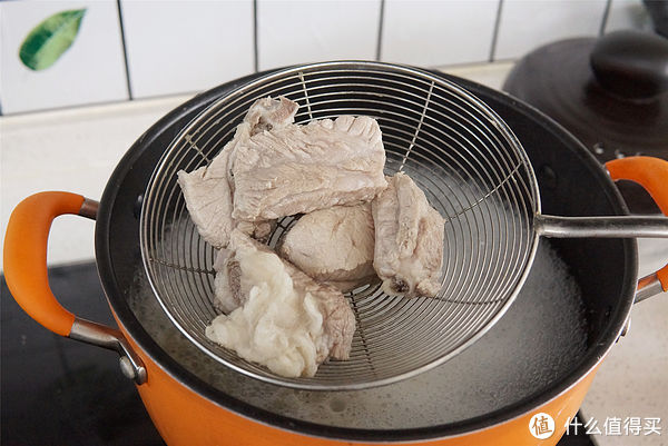常喝|健康饮食 篇五十二：这食材被称为“广东人参”，煲汤喝祛除湿气，秋季多雨记得常喝