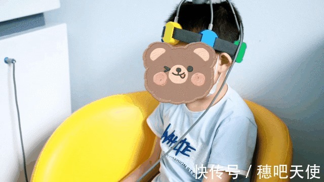 踮脚|当4岁脑瘫男孩,独立迈出人生第一步,全家人心都融化了!