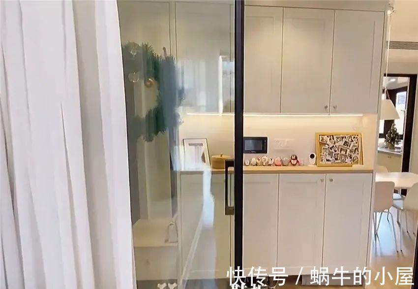 通顶柜|姑娘住进套内70㎡小家,空间虽小却温馨感满满,网友:爱了