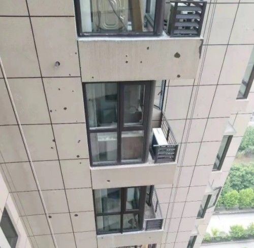 梅溪|长沙梅溪青秀41套退出房源再度出售，要求全款！曾因墙面鼓包掉渣引发热议