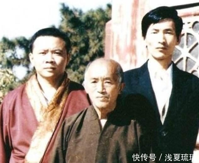 海灯法师77岁高龄,二指禅倒立,专家质疑造假,徒弟无奈说出真相