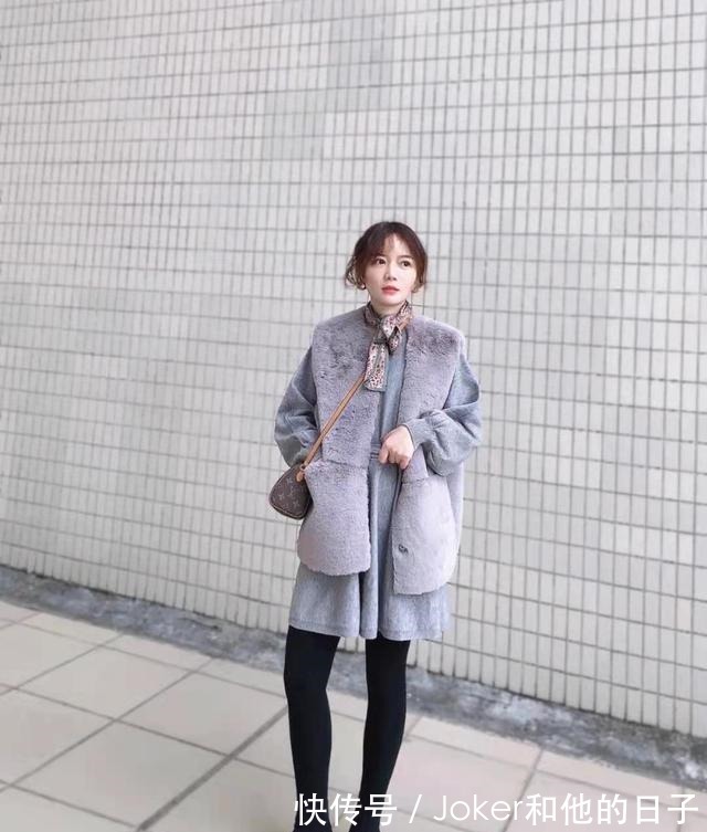 半身裙 别笑话“小个子女生”,她们要是认真学搭配,显高显气场不在话下!