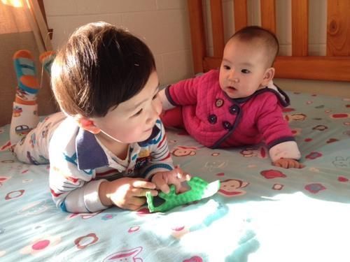 大宝|养大宝和养二宝时父母的12个区别,笑过之后顺便收获一些育儿智慧