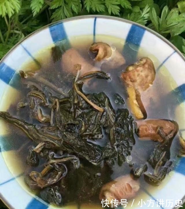 排骨|农村有种野菜，闻着臭吃着香，清热解毒还降火