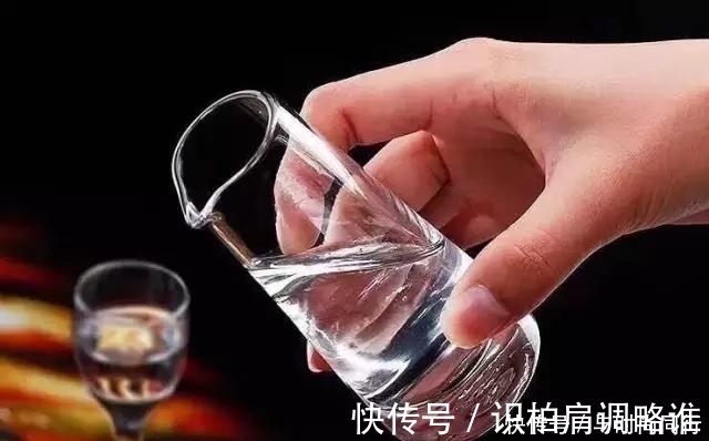 方便面|肝不好的人,4种食物最好不要碰,会让你身体健康受到“伤害”