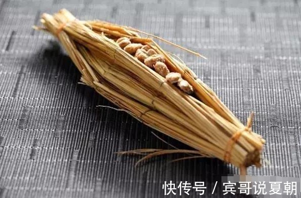 纳豆|因为太臭了,导致很多人不愿意吃,但是蜡笔小新喜欢吃。