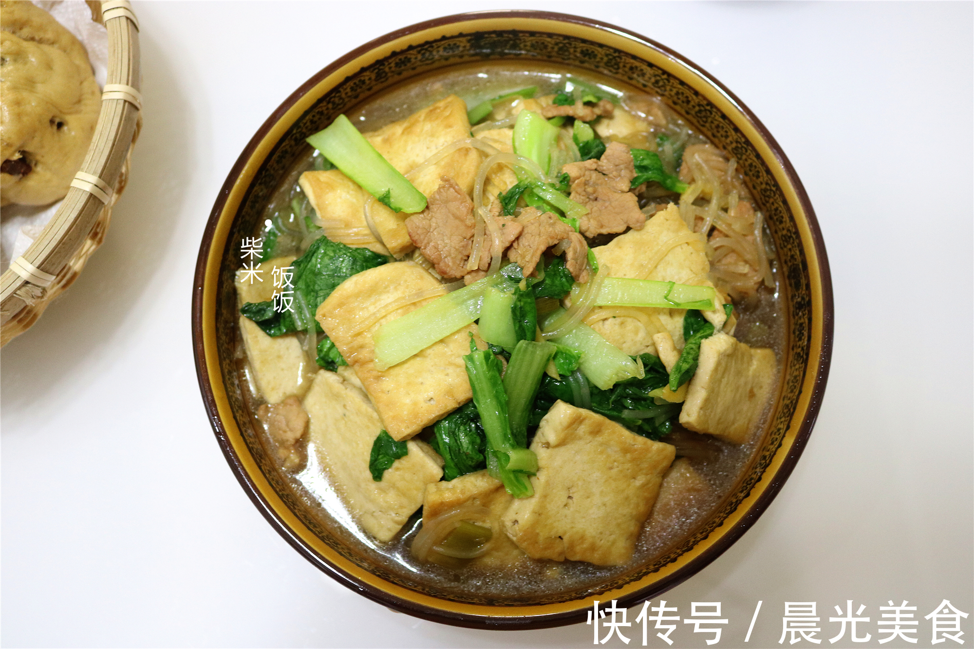 小白菜|入秋后，我家常吃这炖菜，豆腐粉条一锅出，鲜香入味真好吃