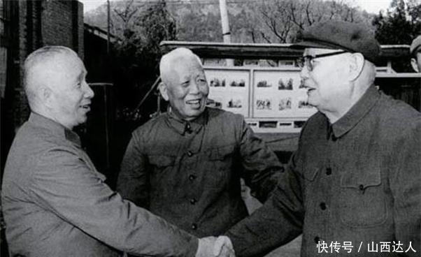 警卫班长|解放战争期间此人误闯敌阵,敌兵反喊他“首长”,招降两万士兵