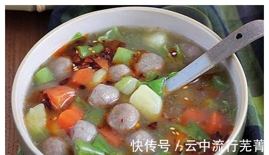 热干面|中国各地4种最受欢迎的早餐,上海生煎包上榜!你吃过几种呢!