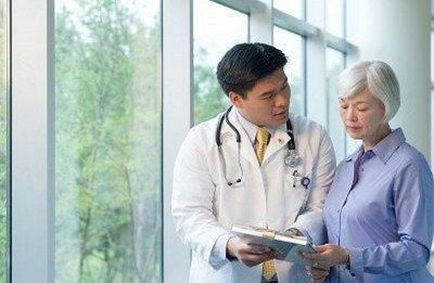 骨骼|茄子是骨质疏松的“发物”?医生:想要养骨,4种食物尽量远离