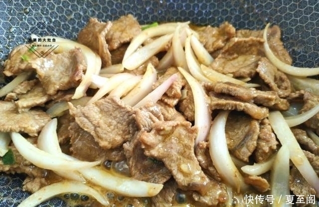 炒牛肉和猪肉不同,直接炒又老又柴,加一勺它,牛肉嫩滑不塞牙