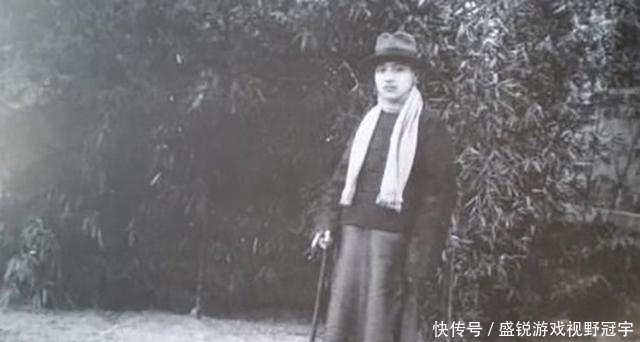 出生|中国传奇遗腹子: 出生前军队守卫产房, 出生后国家鸣13响礼炮庆祝