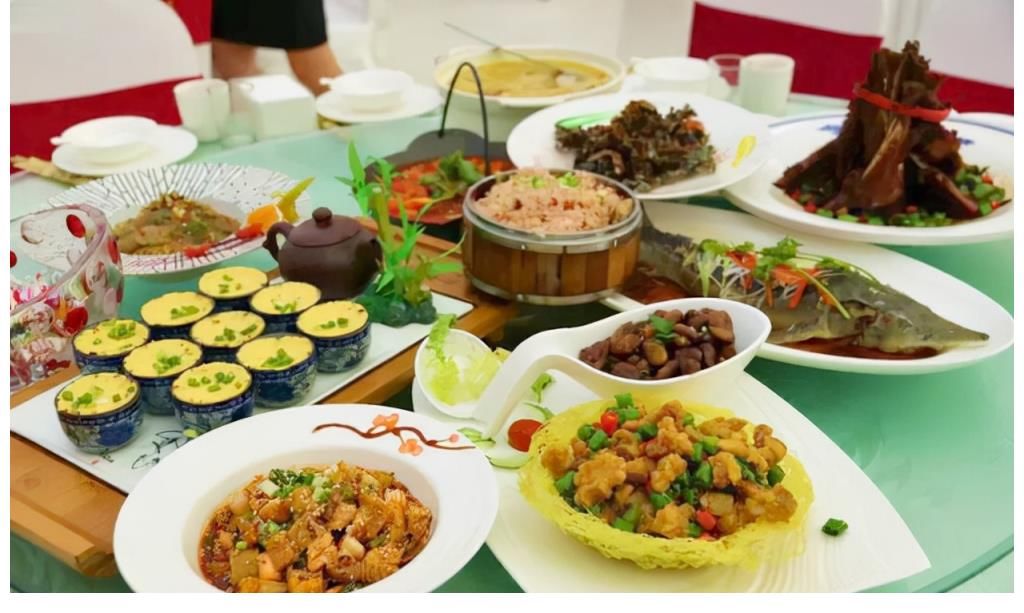 變形計(jì)高占喜：從貧窮少年到國(guó)防軍官，上演逆天改命，打了誰(shuí)的臉